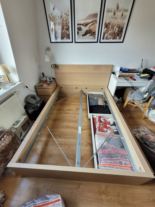 Rama łóżka MALM (Ikea)
