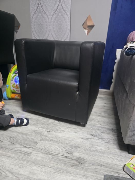 Fotel skórzany praktycznie nowy