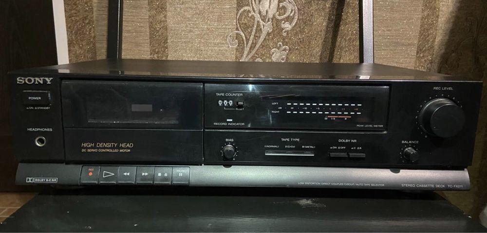 Магнитафон DECK SONY TC-FX211