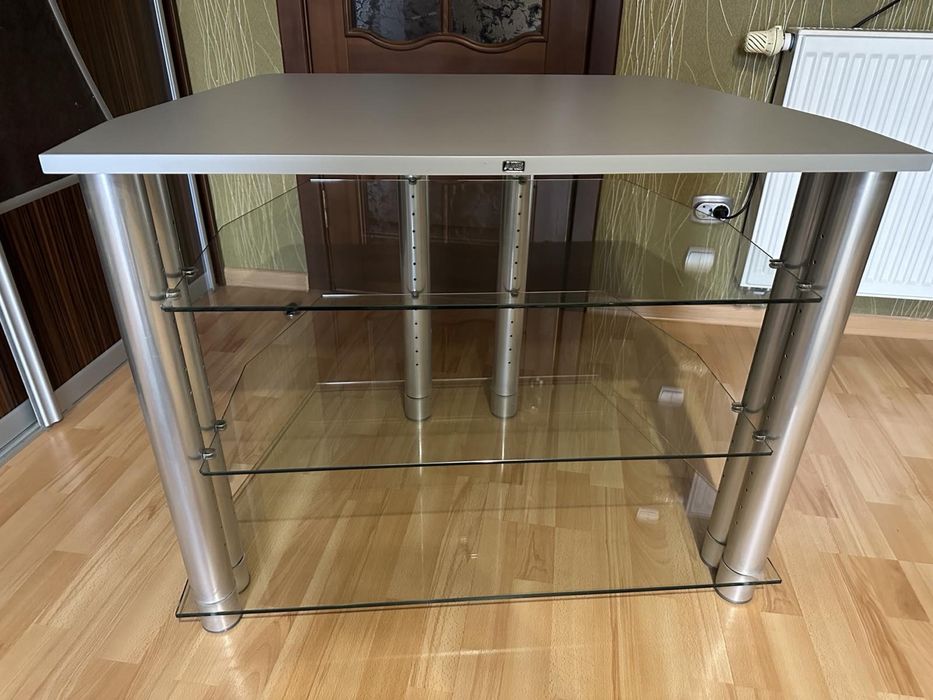 Стіл скляний  підставка