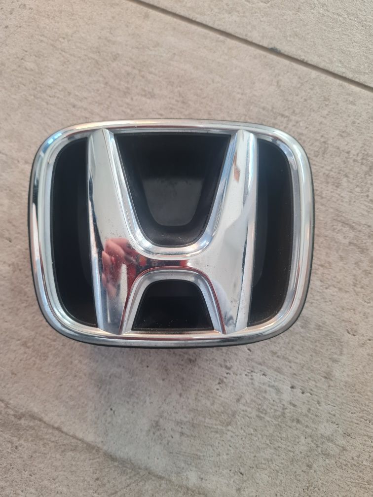Honda civic Oryginalny Emblemat
– MAM DO SPRZEDANIA.LOGO EMBLEMAT.
–