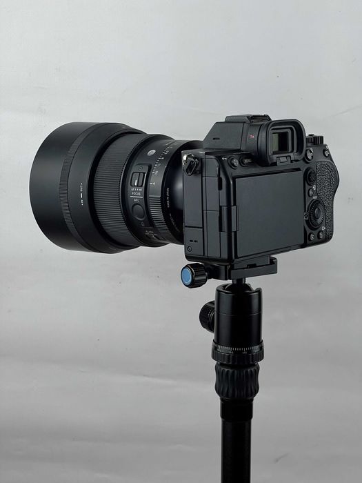 aparat Sony a7 iv + obiektyw sigma dg dn 85mm f1.4