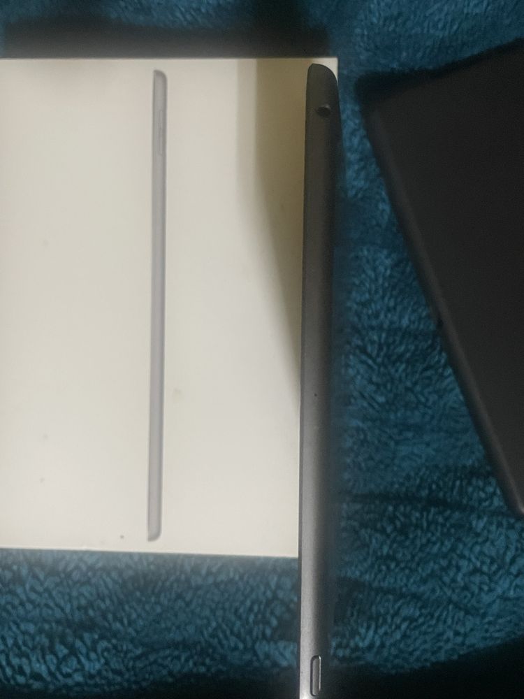 IPad 9th gen, 64Gb