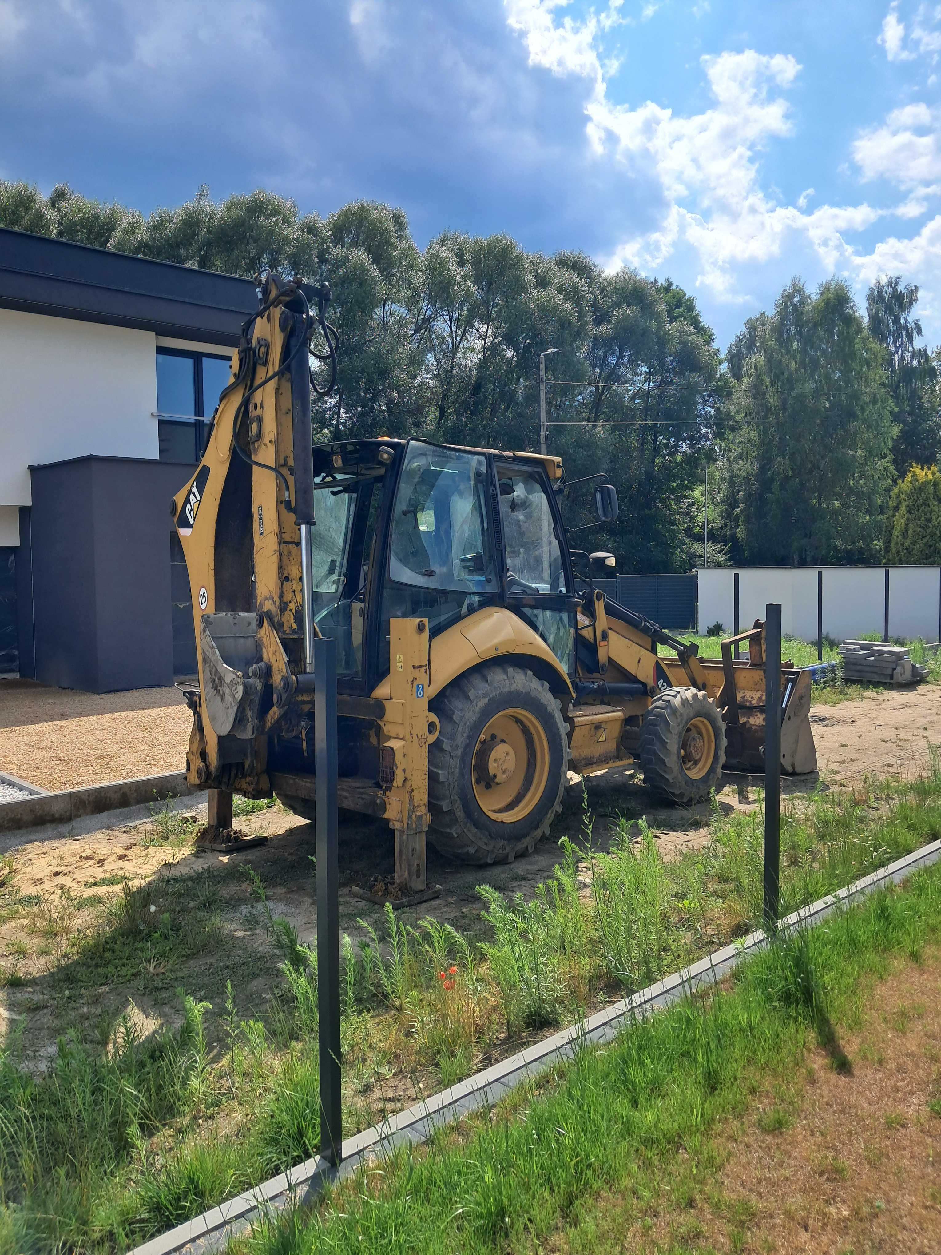 Cat 428e doinwestowany