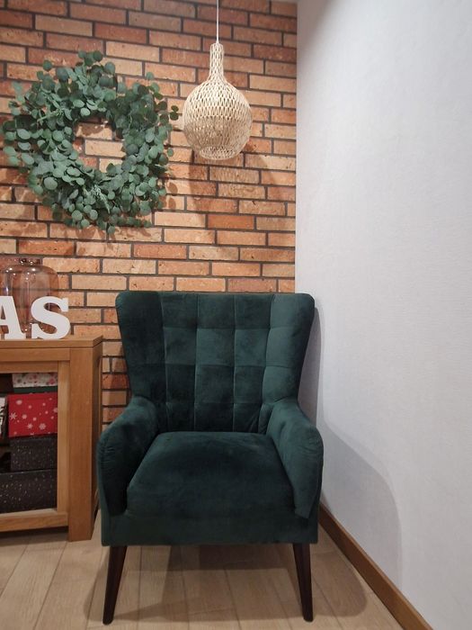 BRW fotel uszak Casey butelkowa zieleń