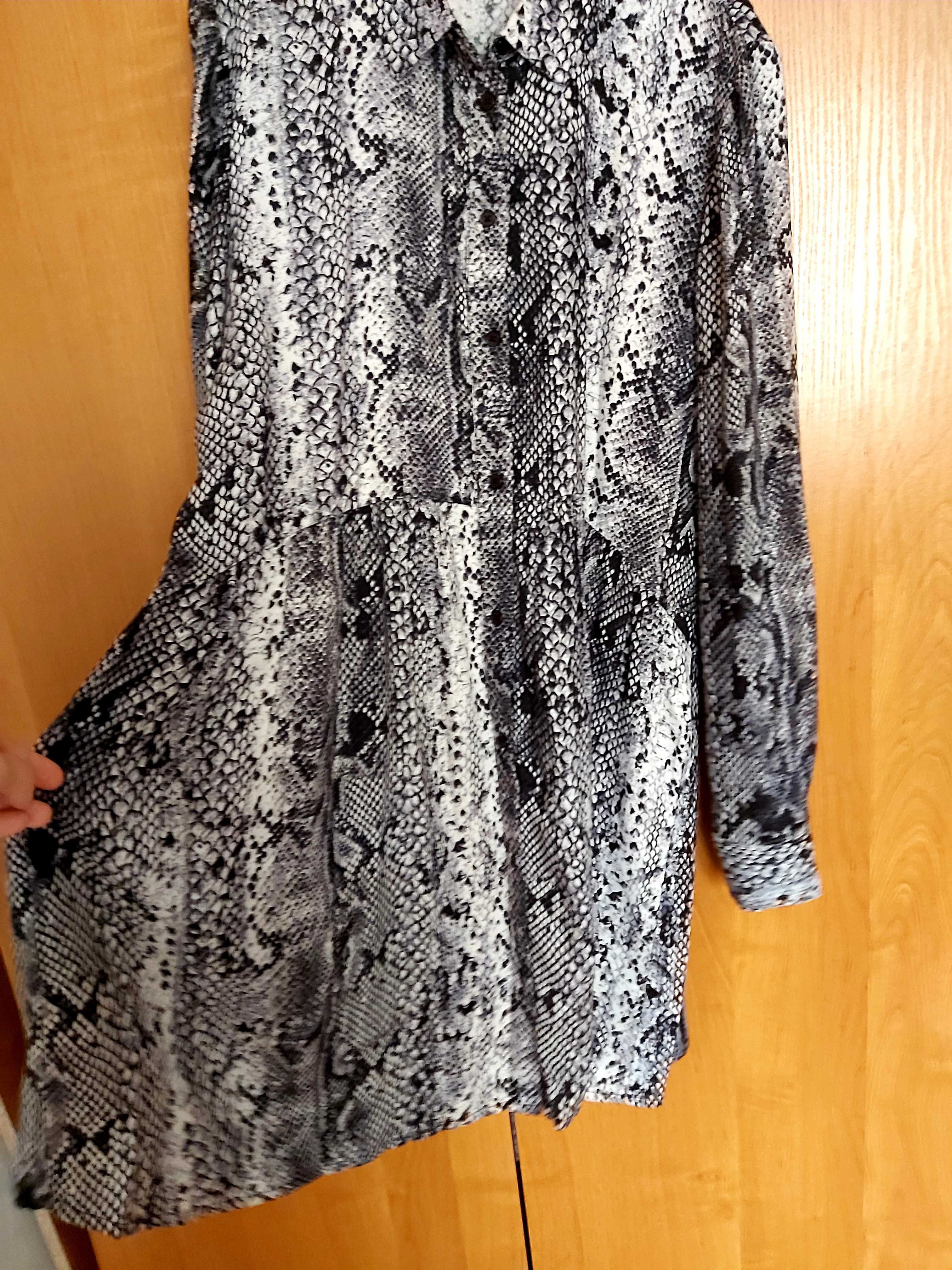 Sukienka wężowa Stradivarius wąż szaro czarny roz S oversize