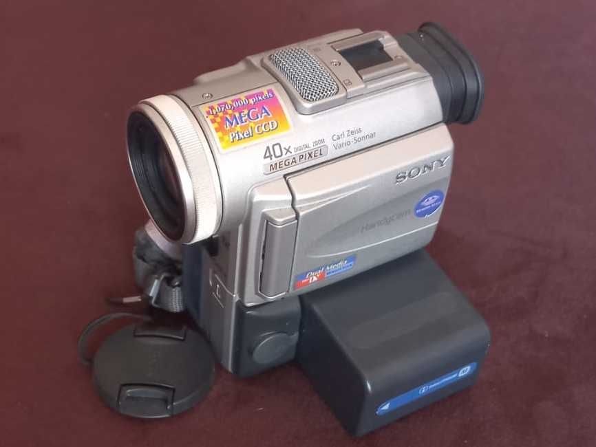 sony digital handycam DCR-PC100E