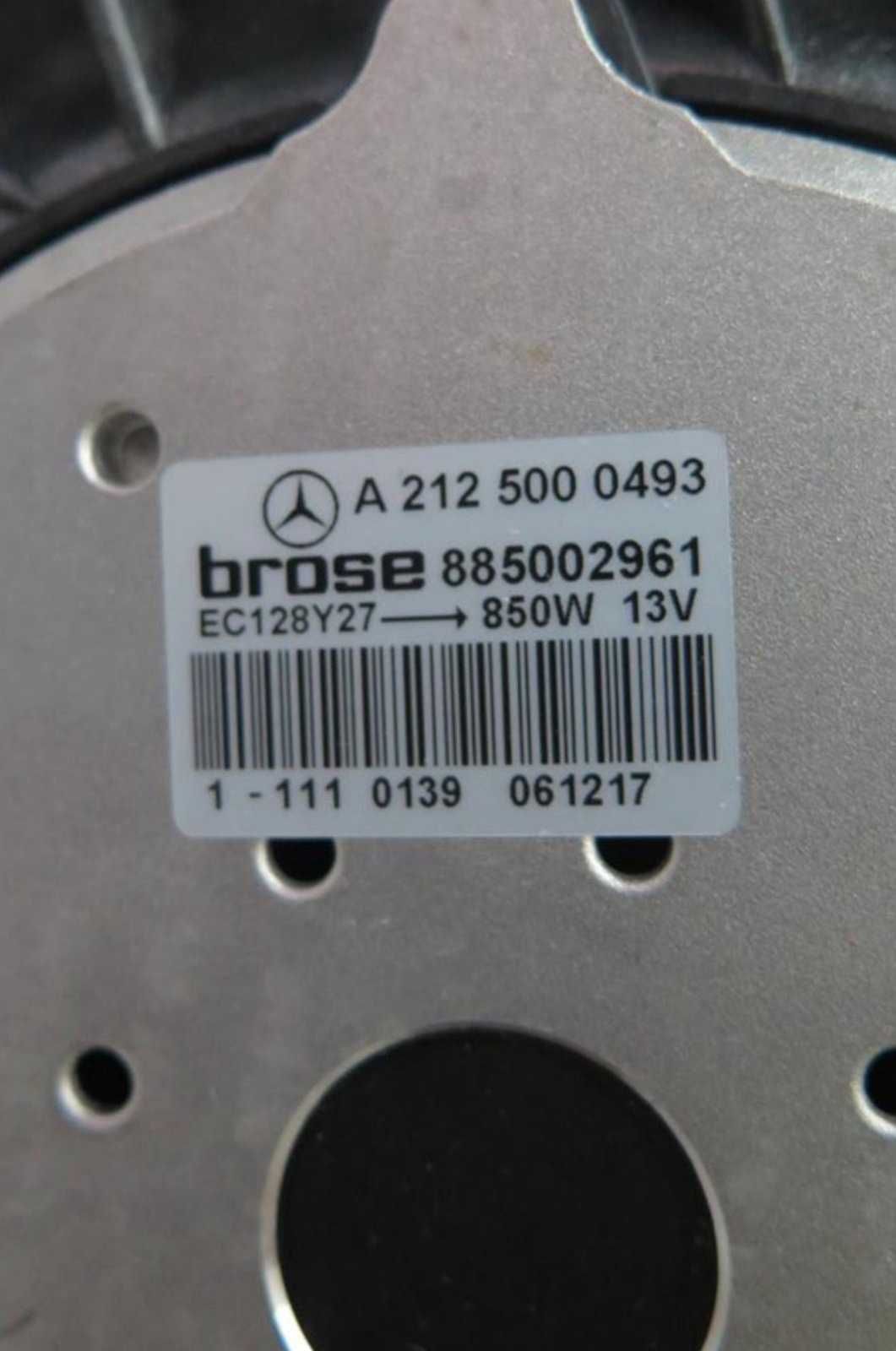 Мотор с блоком управления вентилятора на Mercedes W220W211W221W164W216
