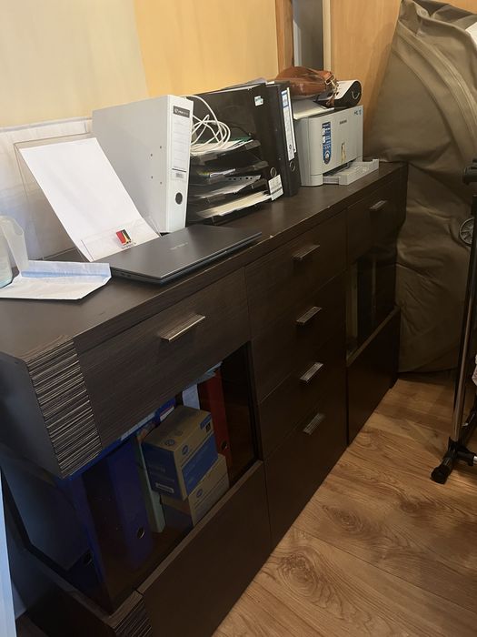 Komoda oddam za darmo