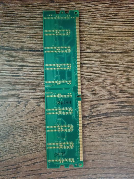 Pamięć RAM Kingston KVR333X64C25/256 2.5V