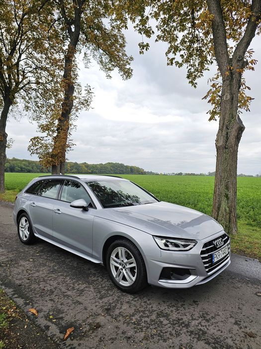 Audi A4 2.0 TDI MHEV Hybrid 163KM S-Tronic przebieg tylko 51 tys.km !