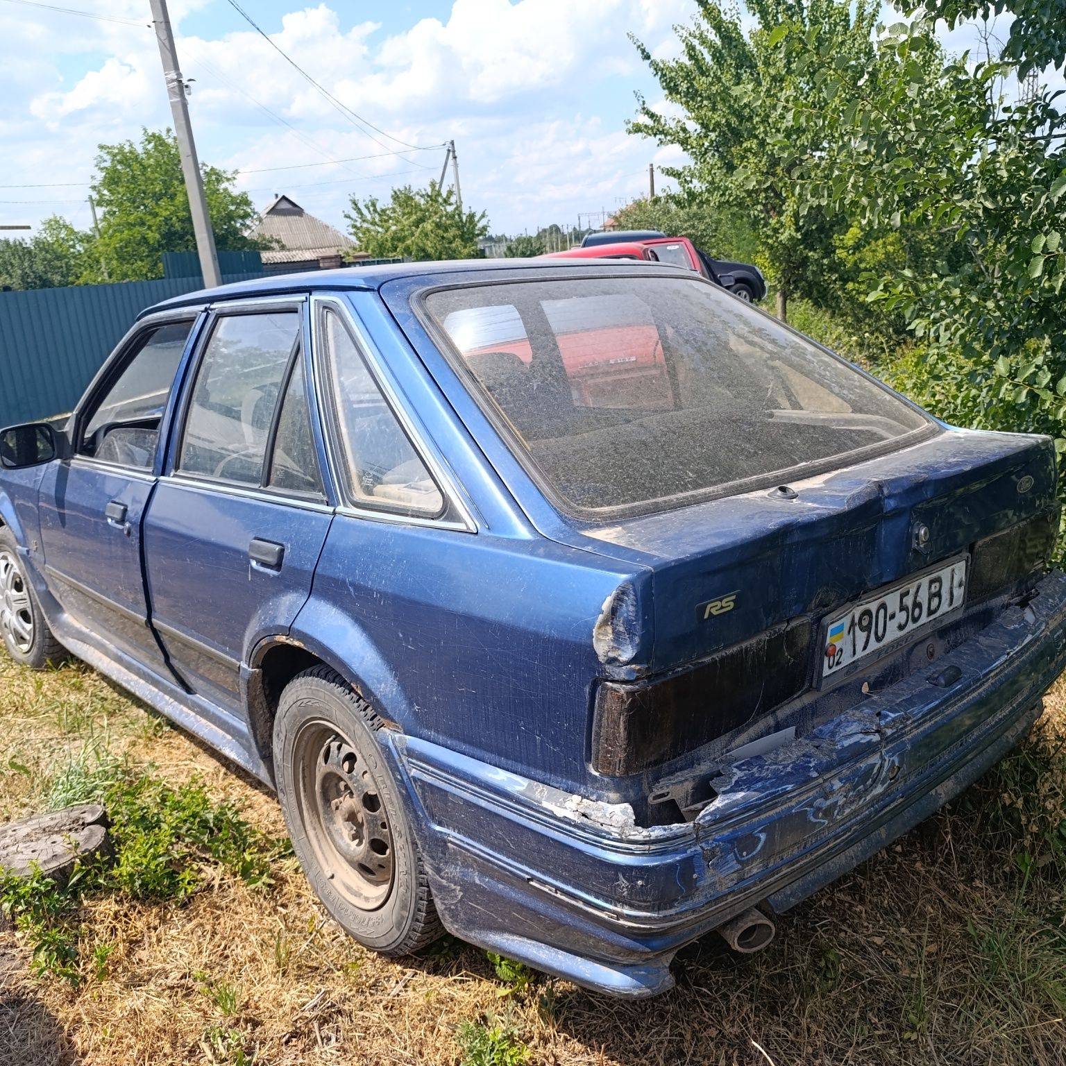 Продам ford escort  газ бензин