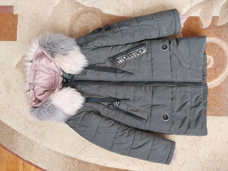 Зимова курточка, куртка, для дівчинки.