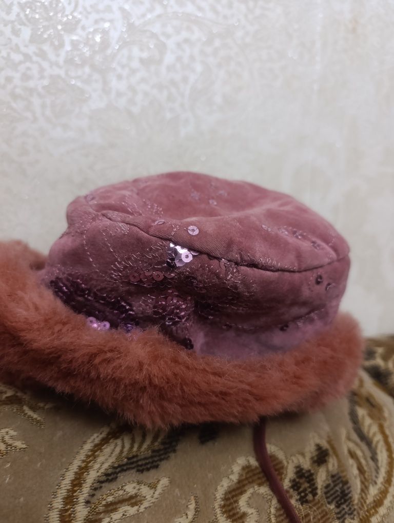 шапка дитяча дівчинка