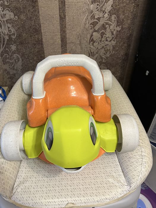 Каталка-ходунки Chicco 2 в 1