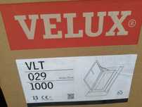 Wyłaz dachowy VELUX VLT 029 45cmx73 cm 1000 z kołnierzem uniwersalnym