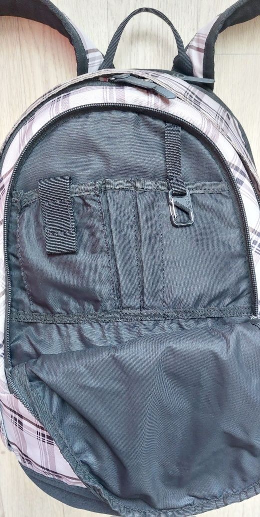 Рюкзак б/у городской Nike 26L