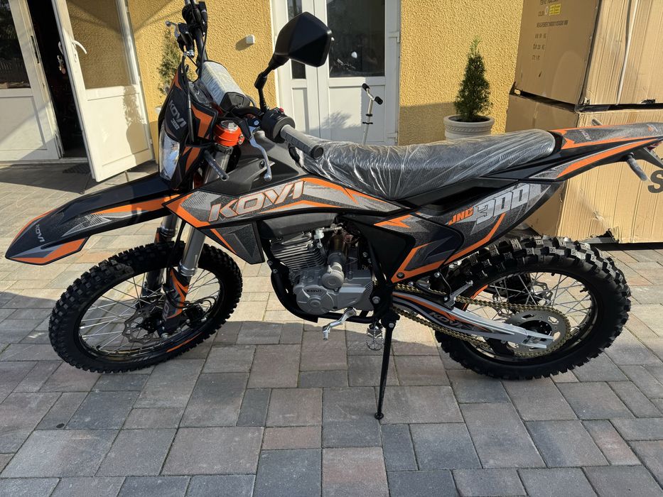 Мотоцикл KOVI JNC. SR. 300cc. Доставка.