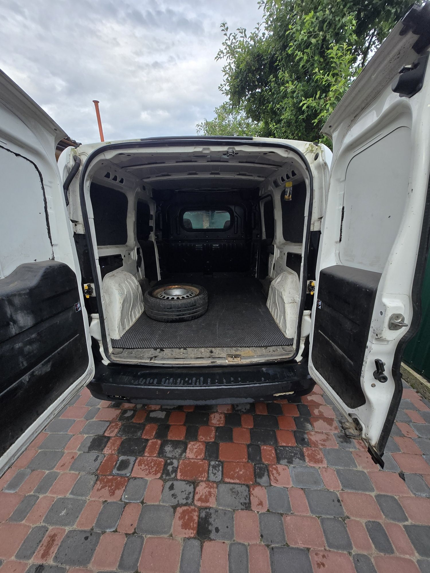 Fiat Doblo 2012 довга база з ГБО