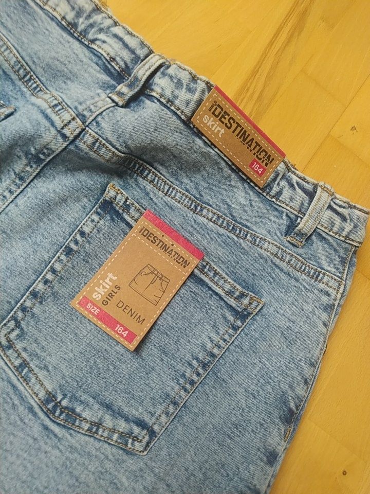 Nowa spódnica jeansowa rozm. 164
