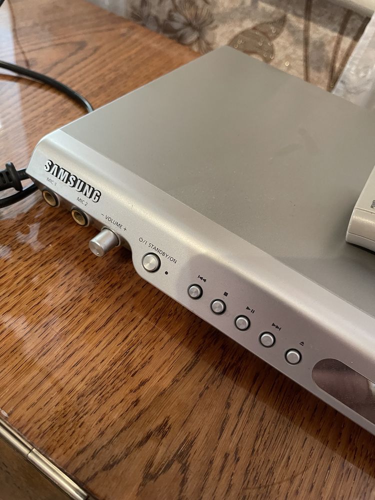 DVD проигрыватель Samsung P355K