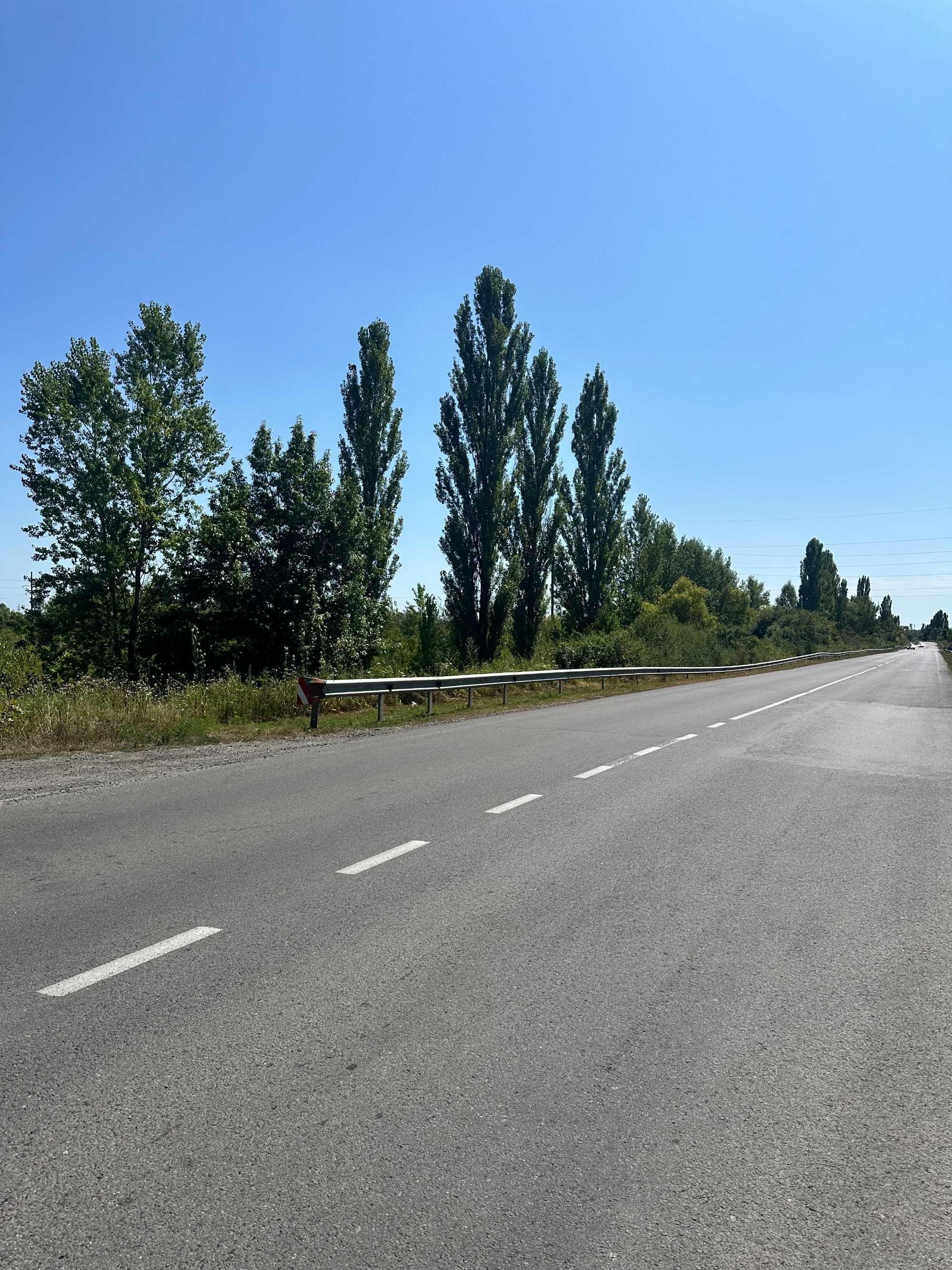 Ділянка під кордоном,  при трасі Київ-Чоп, площею 1,68га