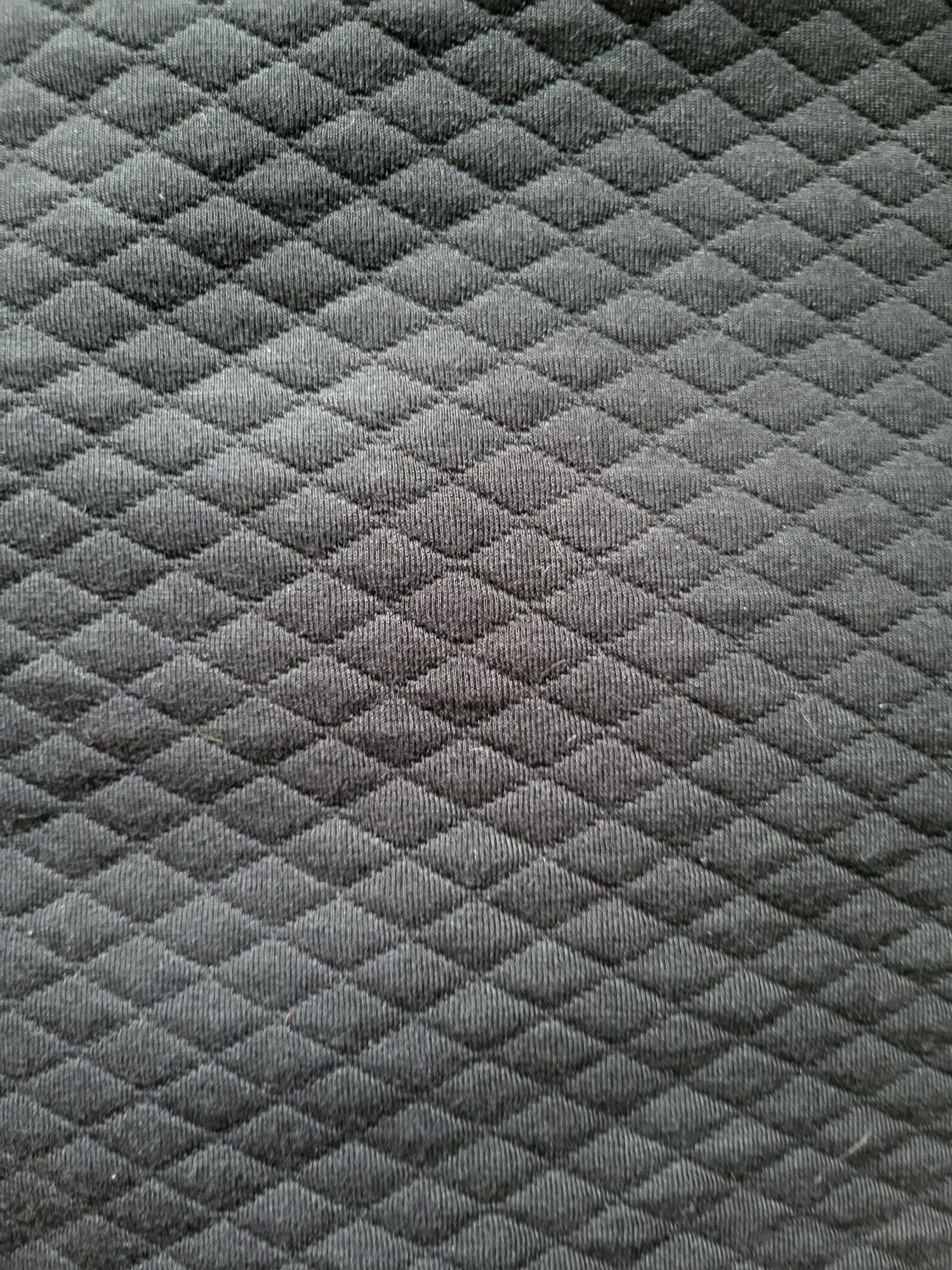 Kupon  materiału czarnego dzianina