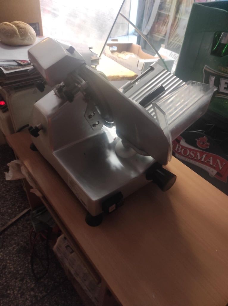 Krajalnica do wędlin serów  Forgast stan bdb