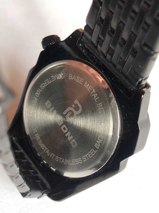 Годинник  BINBOND