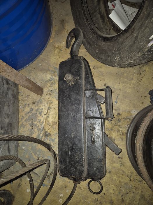 Ручная лебедка 1.6