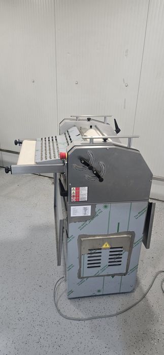 Formadora de padaria nova