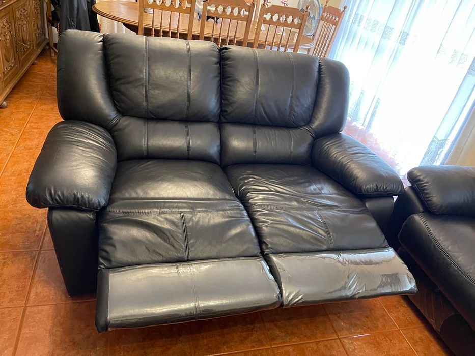 Conjunto de sofas Relax 3+2. Sofás em bom estado.