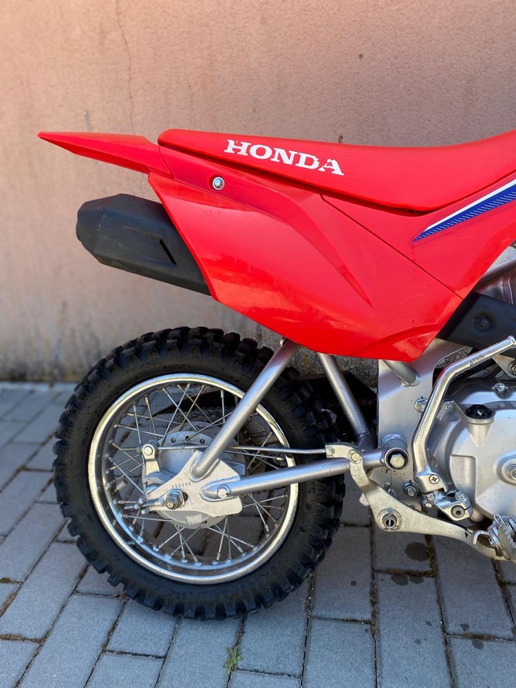 Honda CRF 110 F 4 velocidades