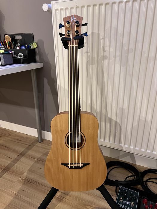 Ukulele basowe bezprogowe Harley Benton