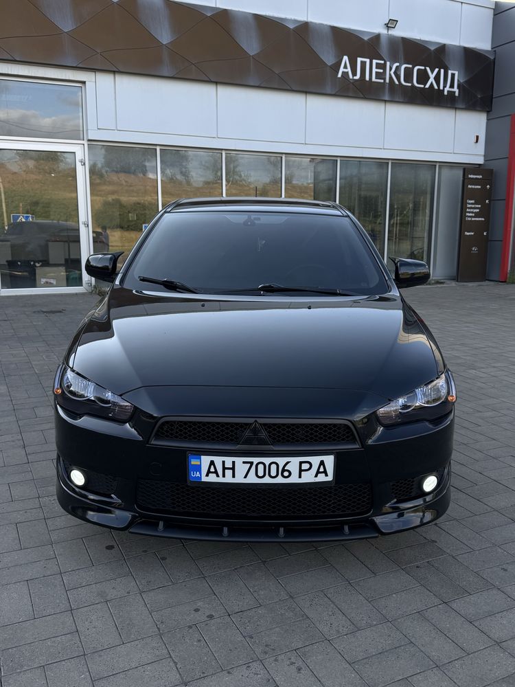 Продам Mitsubishi Lanser X 2007г