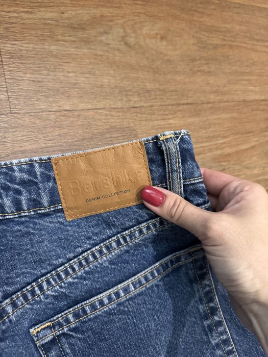 Джинси Bershka жіночі