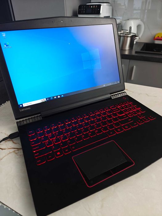 Lenovo Legion Y520 i5-7300HQ / 16 GB RAM / GTX 1050 + Windows 10 Pro