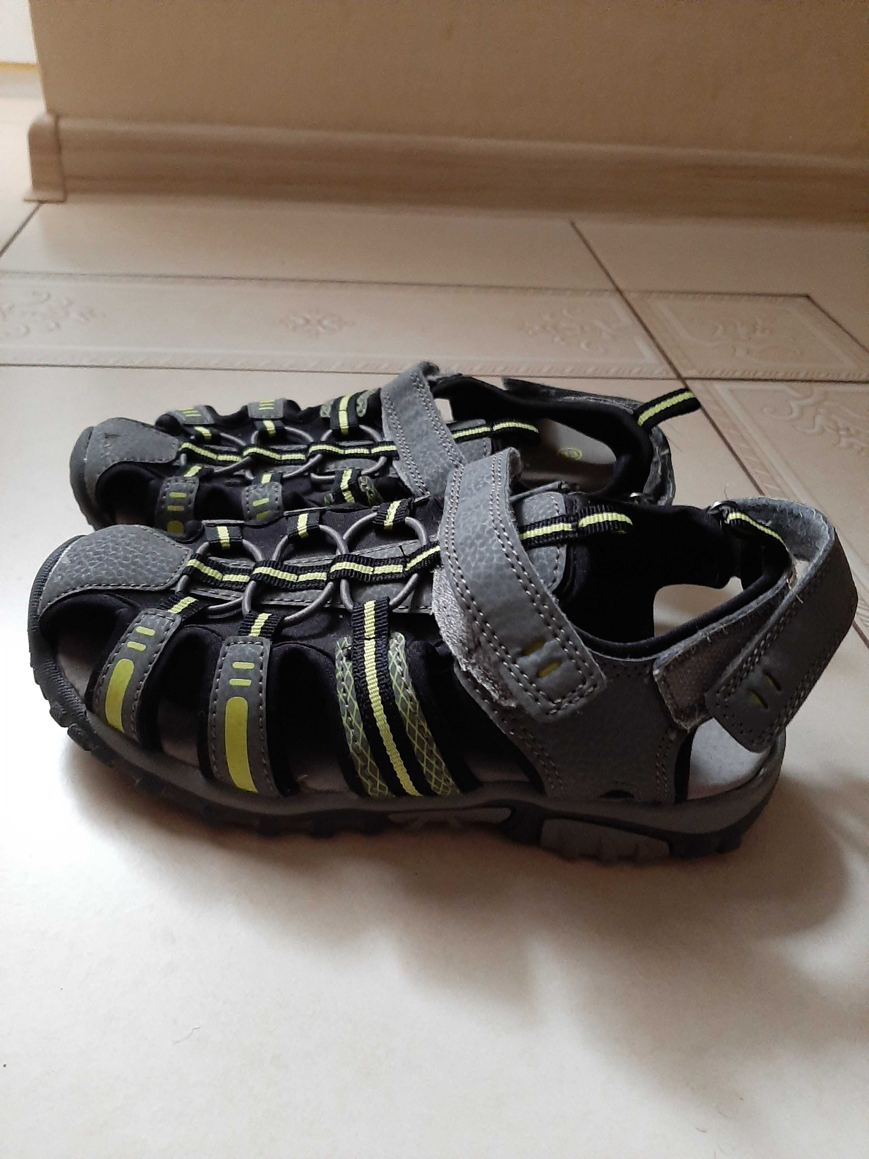 Босоніжки/сандалі літні Сrane, розмір 33, взуття для хлопчика