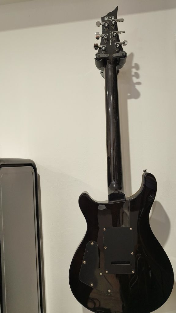 Guitarra Harley Bento CST 24 com locking tuners