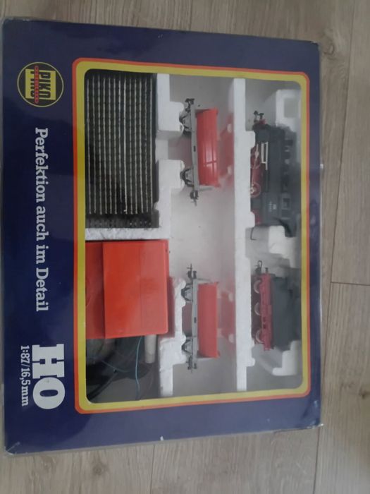 Zestaw startowy kolejka piko HO