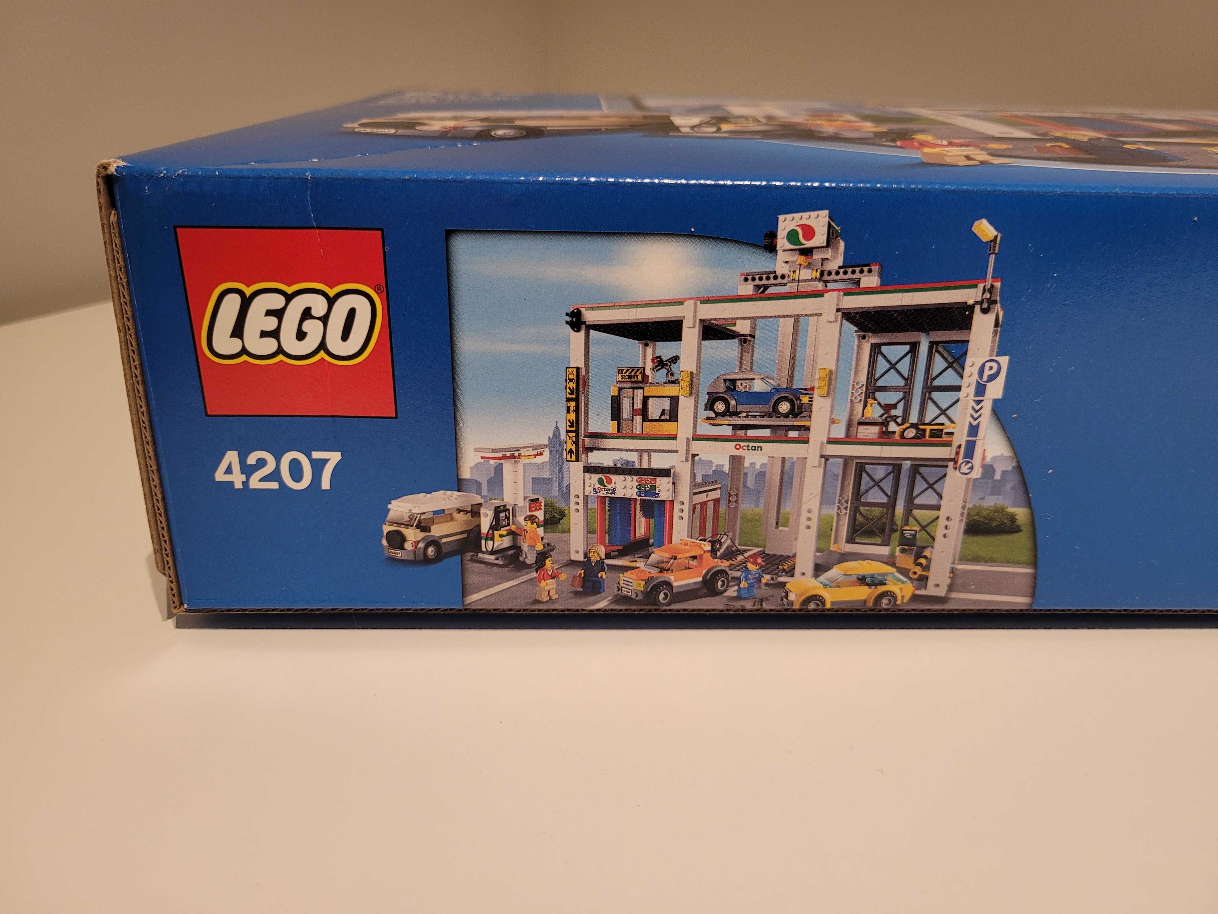 Lego City 4207 Parking