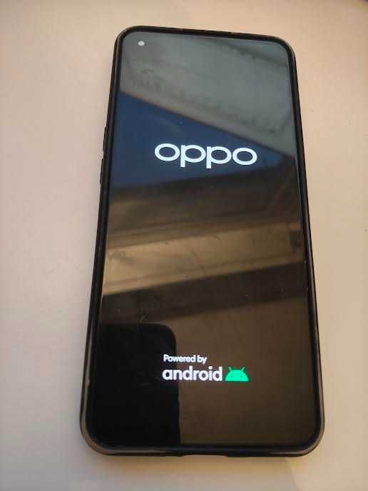 Oppo Reno8 5G - em bom estado