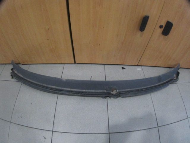 Grelha Friso 4B1819403C AUDI A6  AVANT 2 4B FASE 1 1999 2.5TDI V6 24V 150CV  5P AZUL FRT TORPEDO