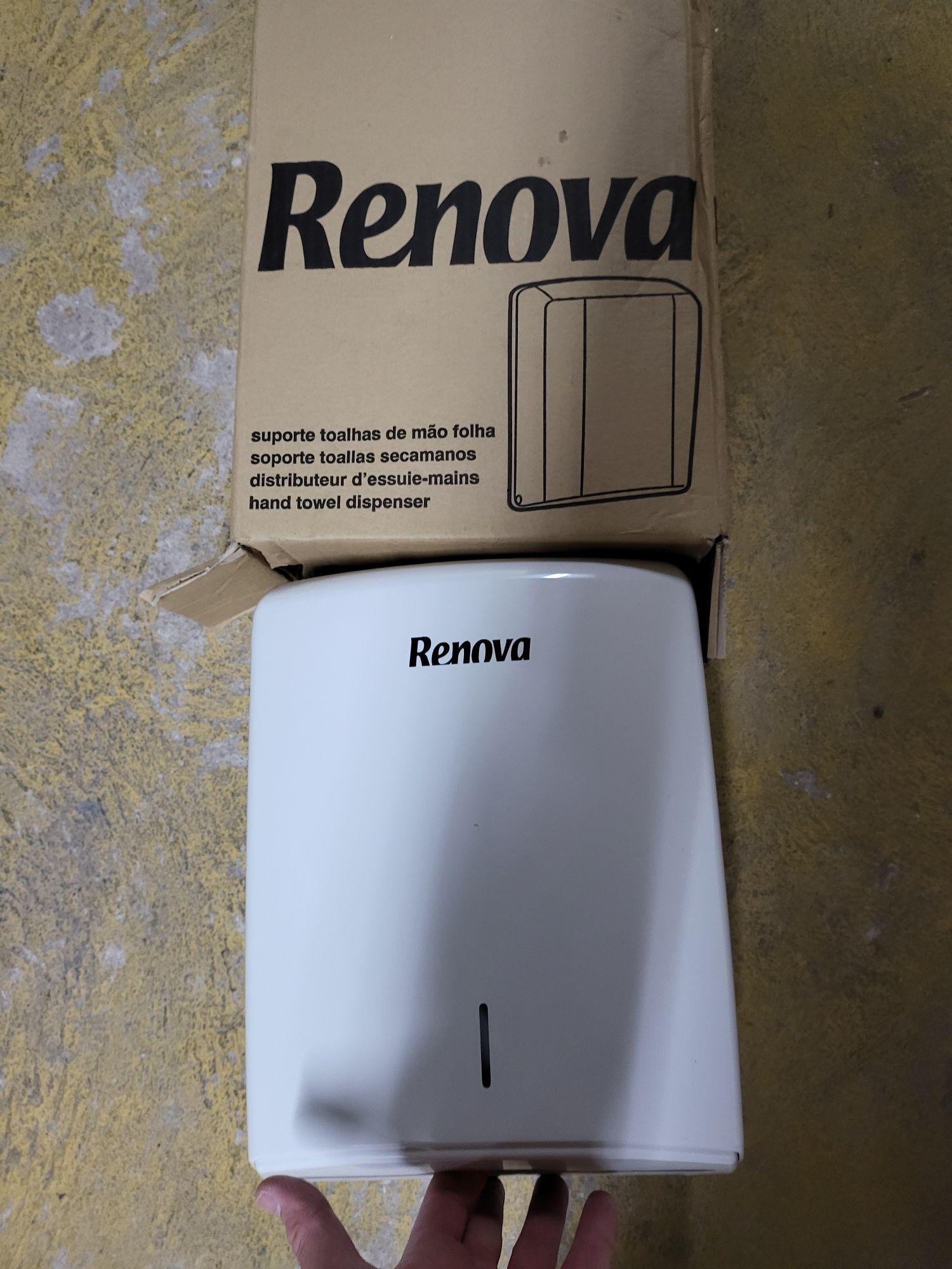 Dispensador toalhas de mão em folhas RENOVA