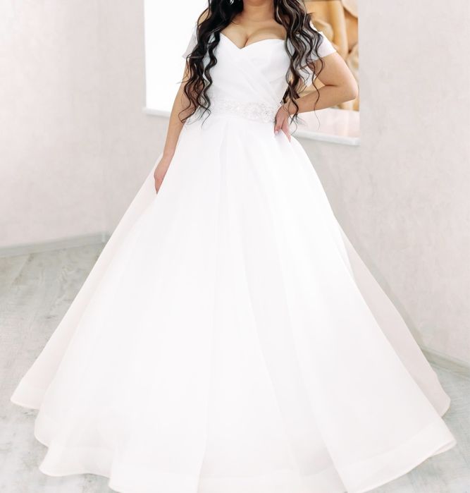 Весільна сукня Продам Терміново