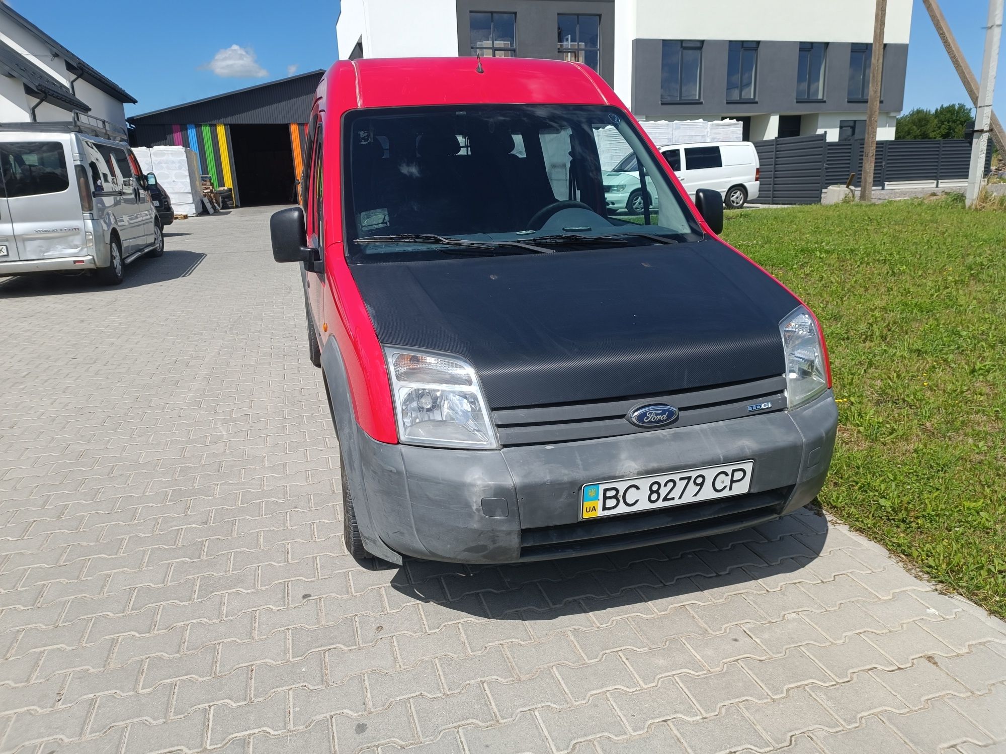 Продам сімейне авто ford transit connect 1.8 tdi 2006