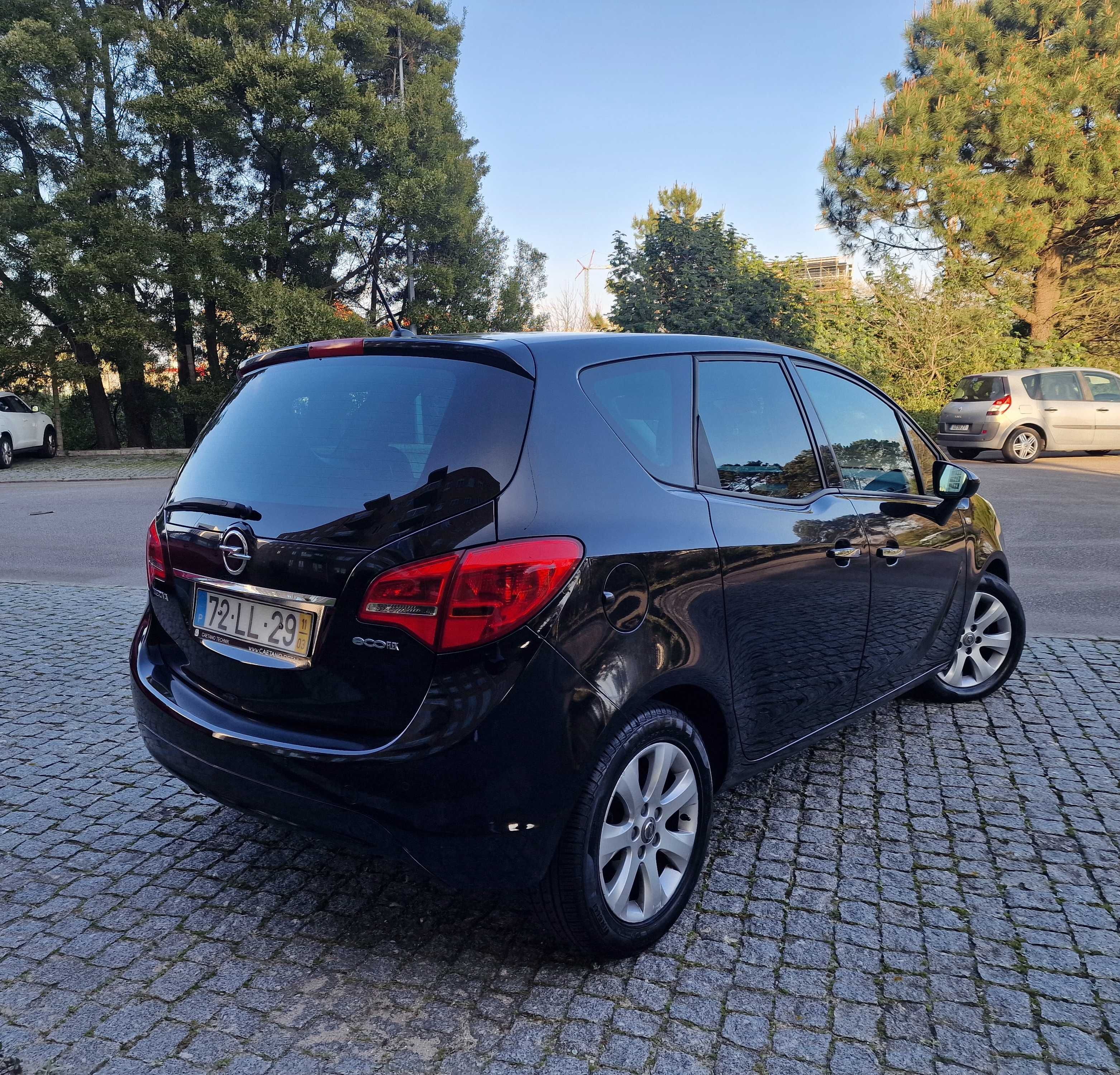 Opel Meriva 1.3 CDTi Cosmo 2011