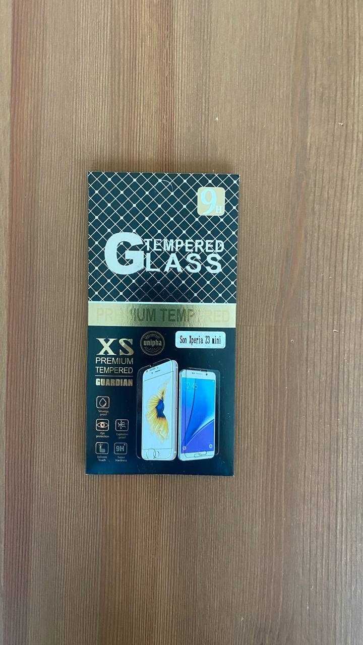 Sprzedam szkło hartowane na Sony Xperia Z3 mini - 2 szt. - NOWE