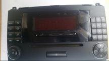 Radio fabryczne W169