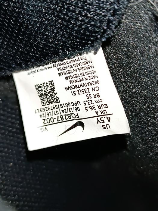 Футбольні бутси, сороконіжки  Nike 36,5 р